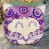 Gato con bordado artesanal SW-0326-392