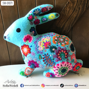 conejo de pascua bordado artesanal